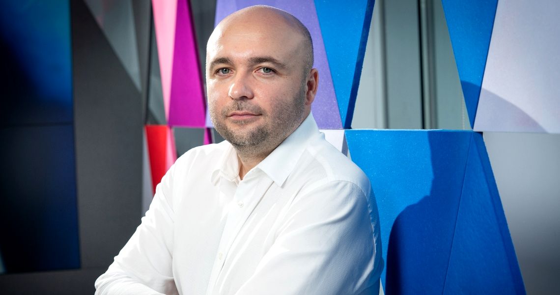 eMAG: a customer-centric, innovation-driven business model - Business ...