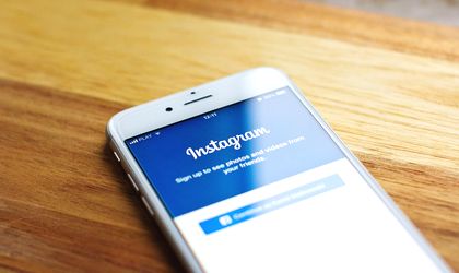 Instagram Users are Selling Their Verified Instagram Account for 25 USD,  Here's the Reason - Firstly Today